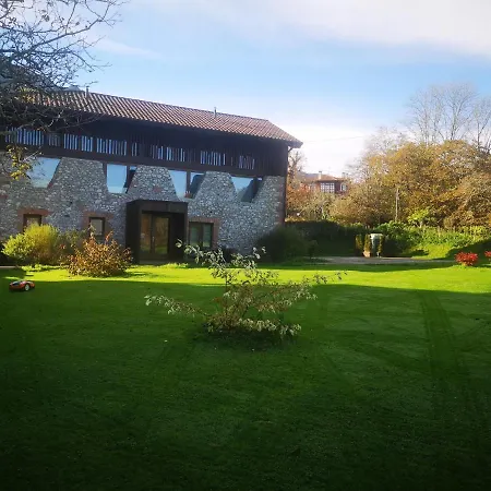 Apartmán Y La Santilar