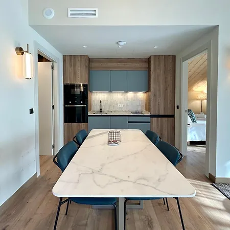 Y La Santilar * Llanes