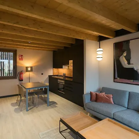 Y La Santilar Llanes